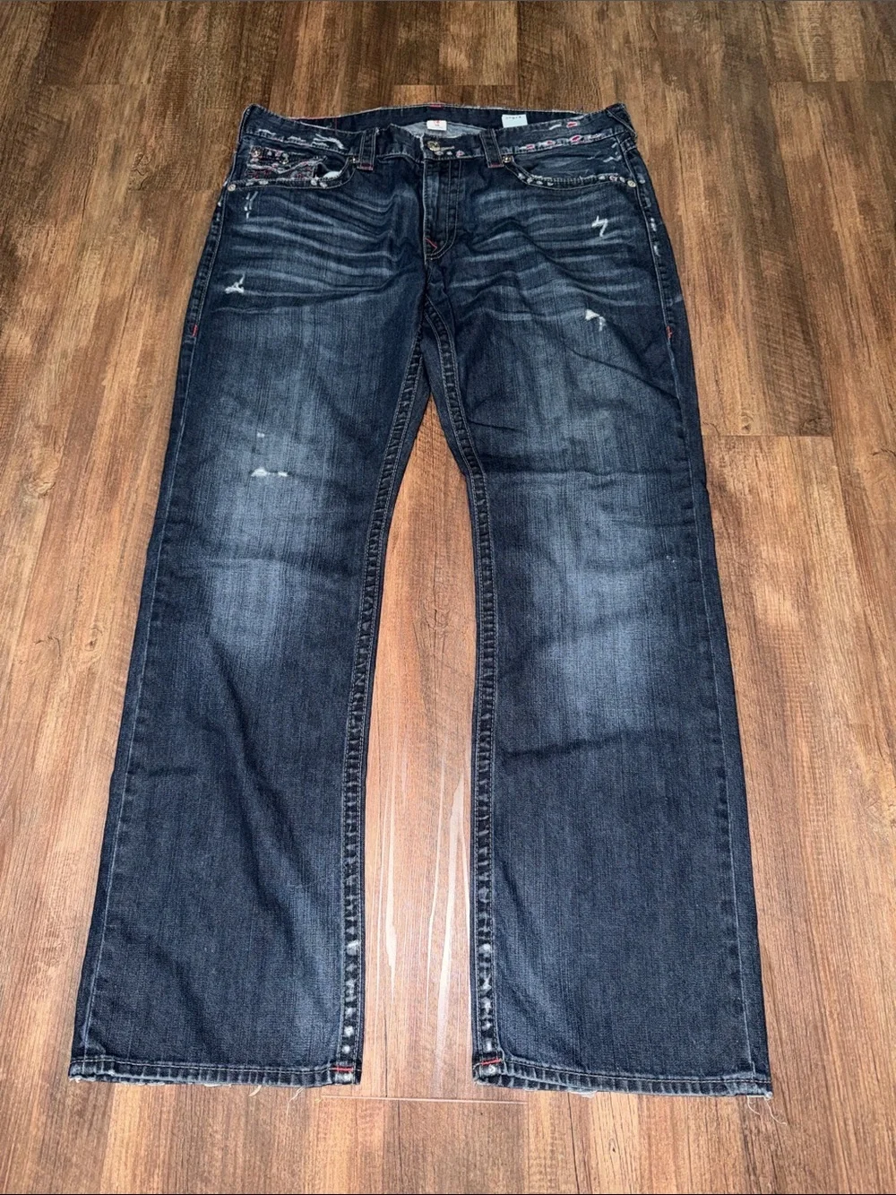 MENS TRUE RELIGION STRAIGHT JEANS DISTRESSED WITH RED STITCHING SIZE 38